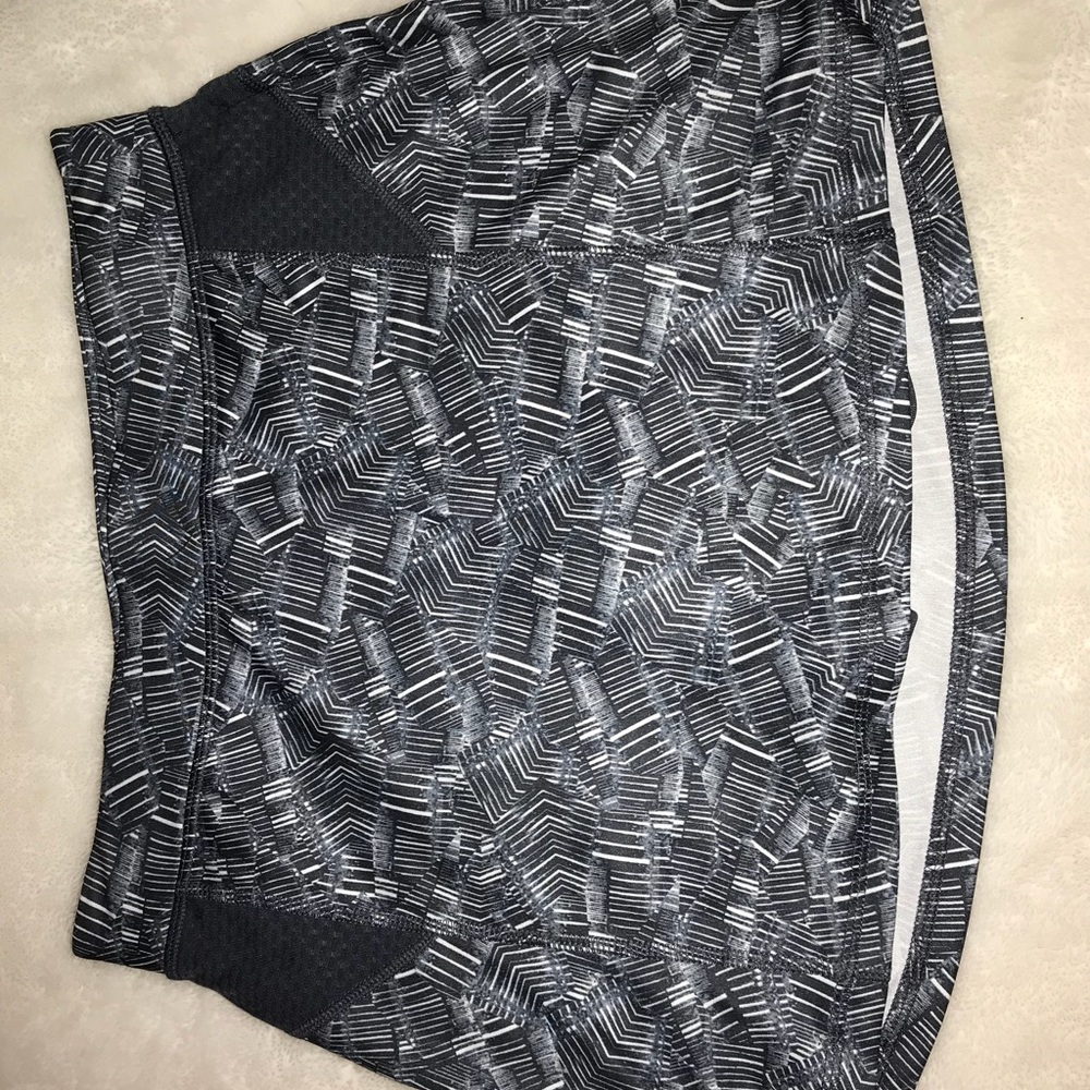 Athletic skirt